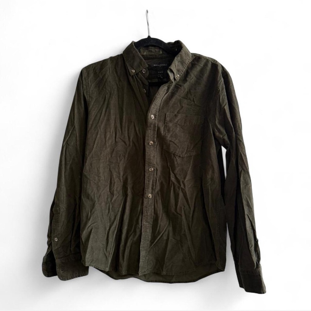 Banana Republic Olive Green Casual Button Down Shirt